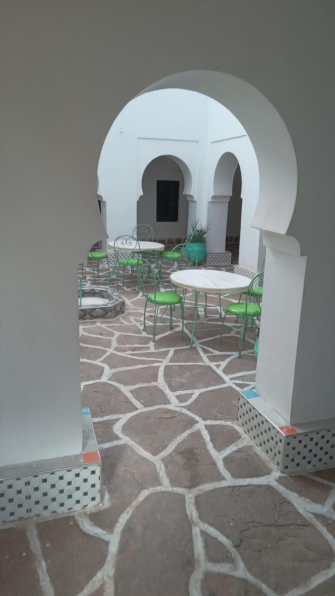 Riad Amodou Tinghir Luaran gambar